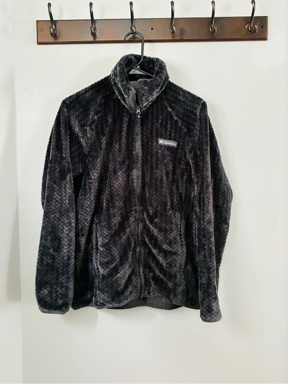 Columbia women’s medium 100% polyester fleece jacket